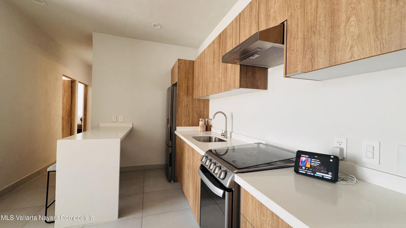 20251113214312235978000000 o