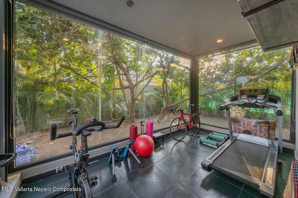 20251217214009547091000000 o