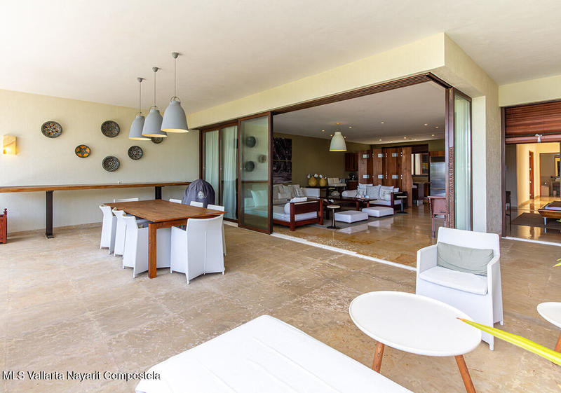 20250822194209533425000000 o