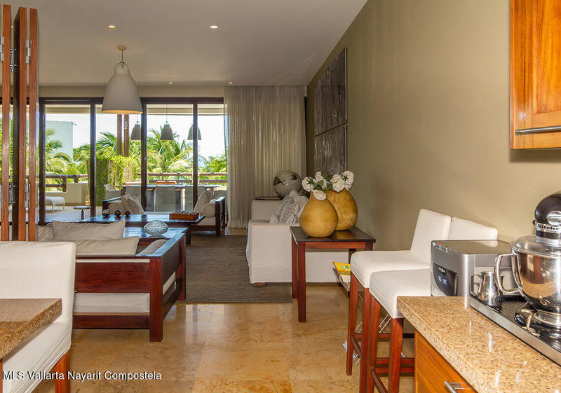 20250822194219382787000000 o