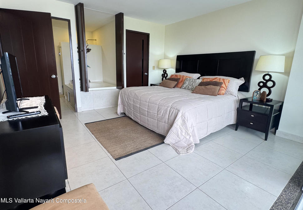 20251005181853777901000000 o