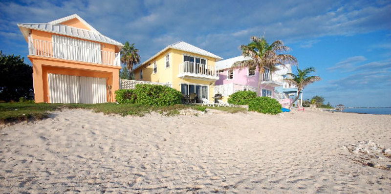 Mahogany Point Villa 4 Villa Rental