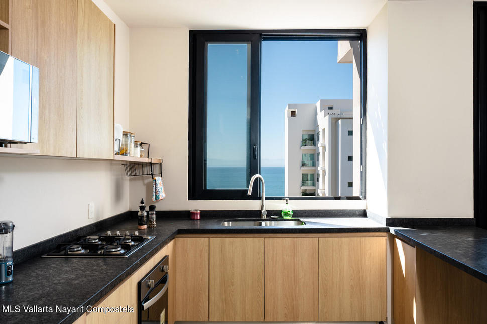 20260112205743131096000000 o