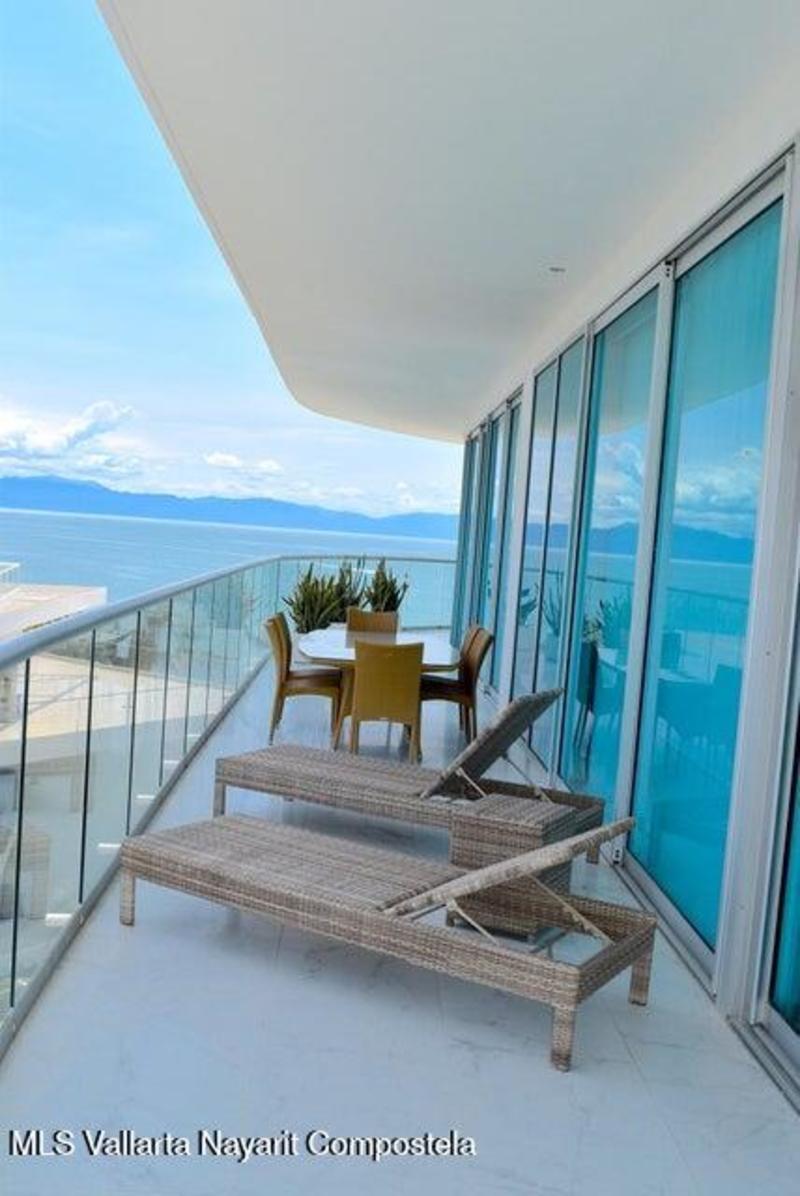 20251003060629190935000000 o