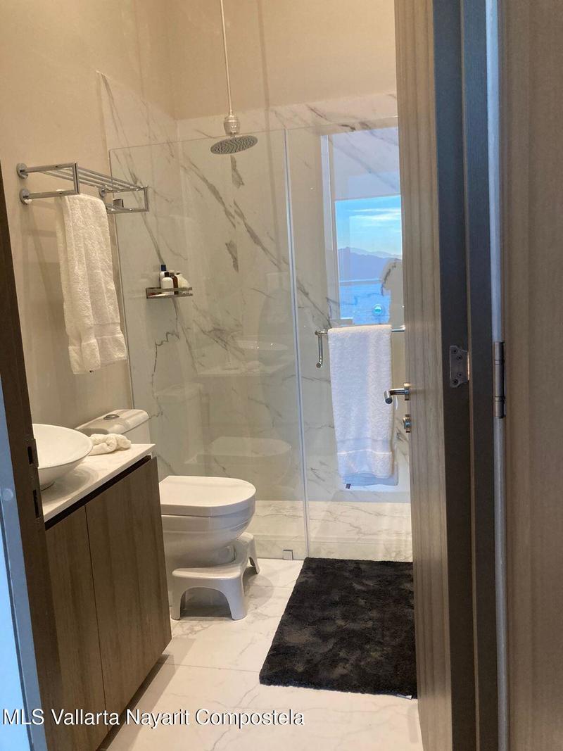 20250912205107184811000000 o