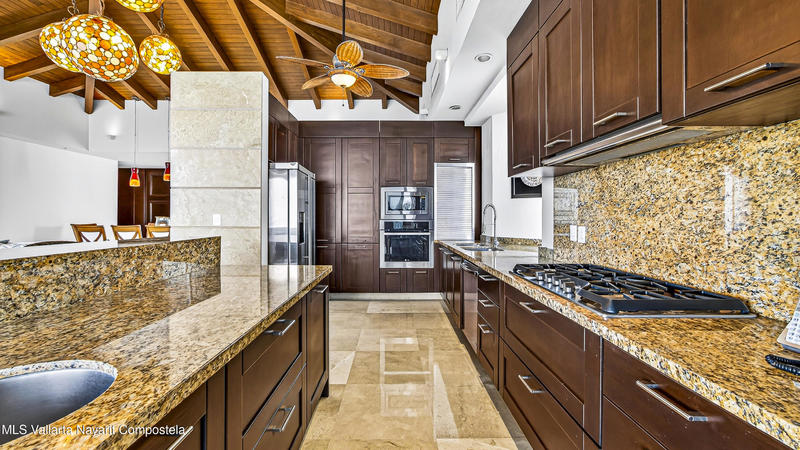 20251215180938219665000000 o