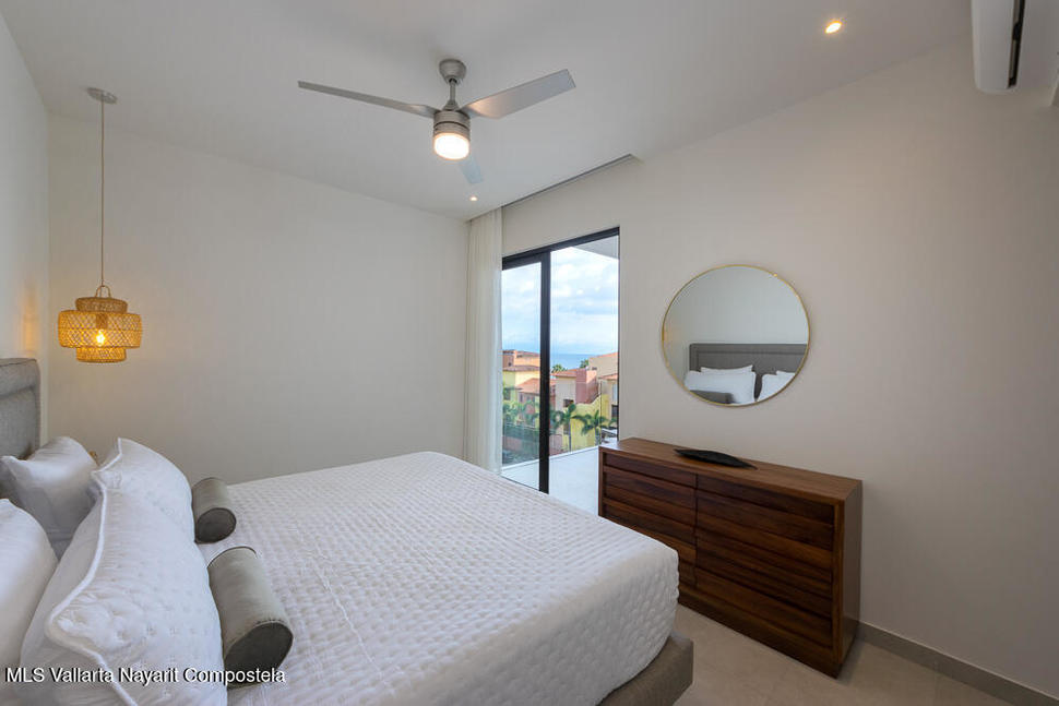 20251211181141903953000000 o