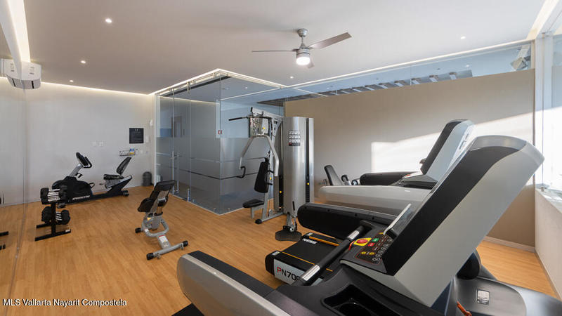 20251211181147073754000000 o