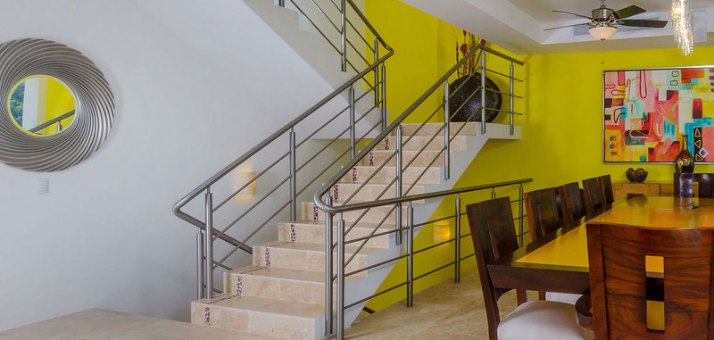 Casa mismaloya stairs 01