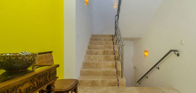 Casa mismaloya stairs 05