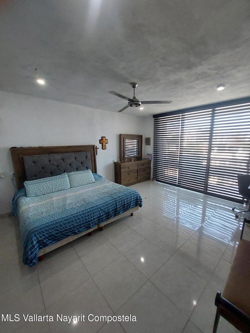 20251017004012850388000000 o