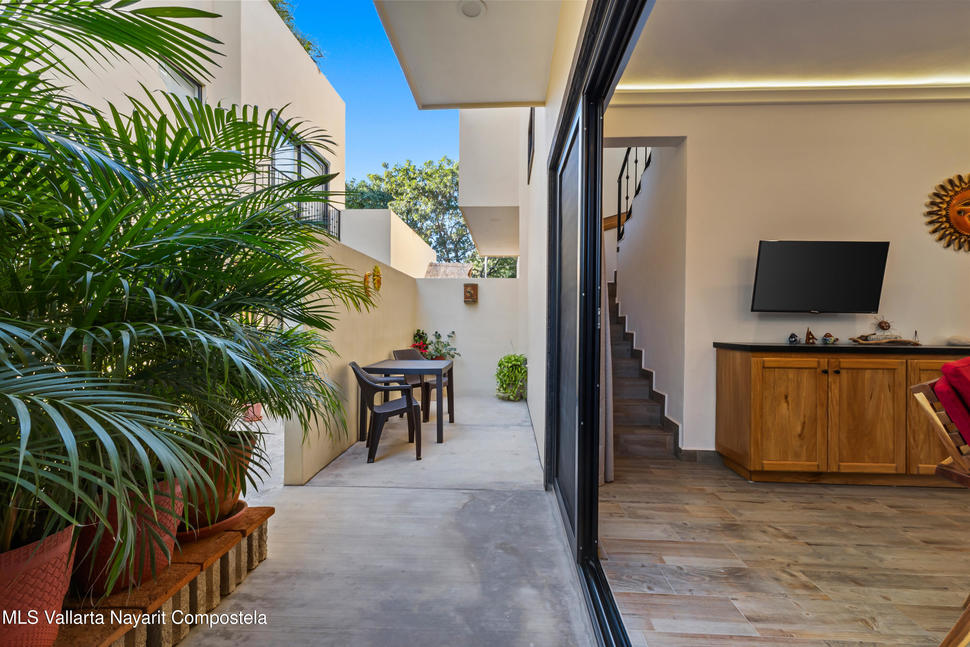 20251231205258770121000000 o