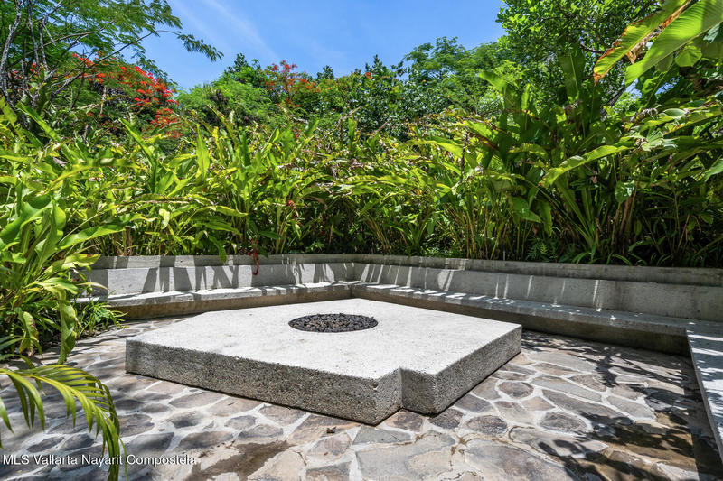 20250710235659382091000000 o