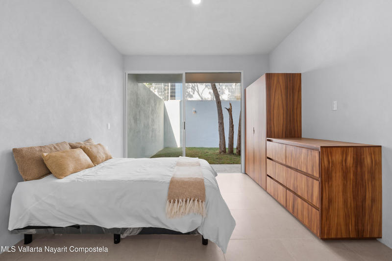 20251217202608393271000000 o