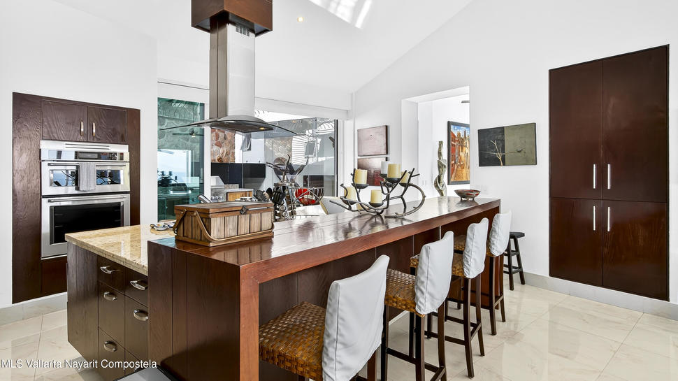 20251128052235205250000000 o