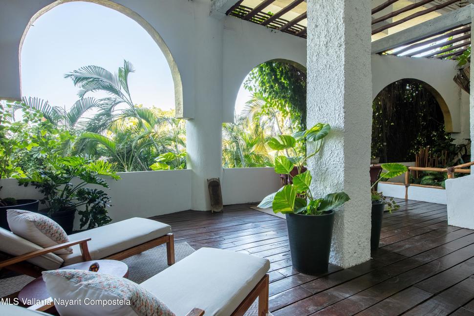 20241201012554320447000000 o