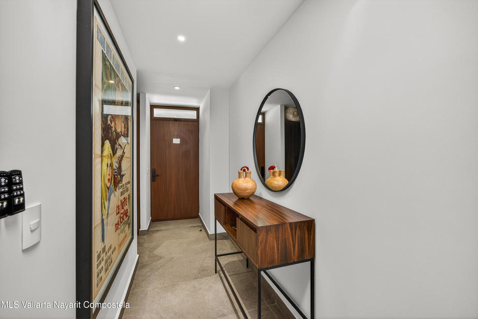 20251226203452853989000000 o