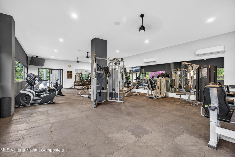 20251226203528004116000000 o