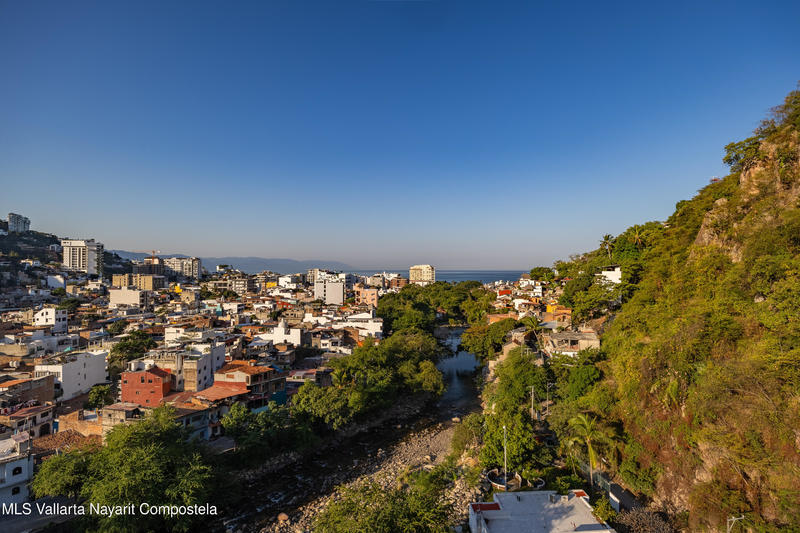 20251226203658977715000000 o