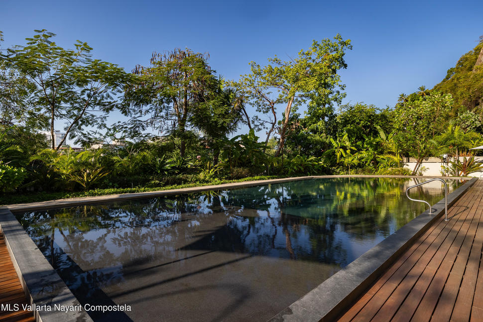 20251226203724073351000000 o