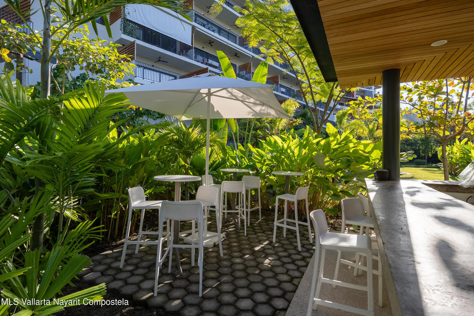 20251226203751095362000000 o