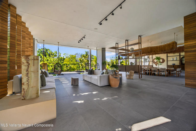 20251226204712049833000000 o