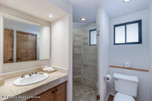 20251004175701734498000000 o