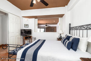 20251004181444178697000000 o