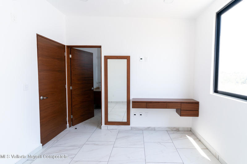 20251212213457703506000000 o