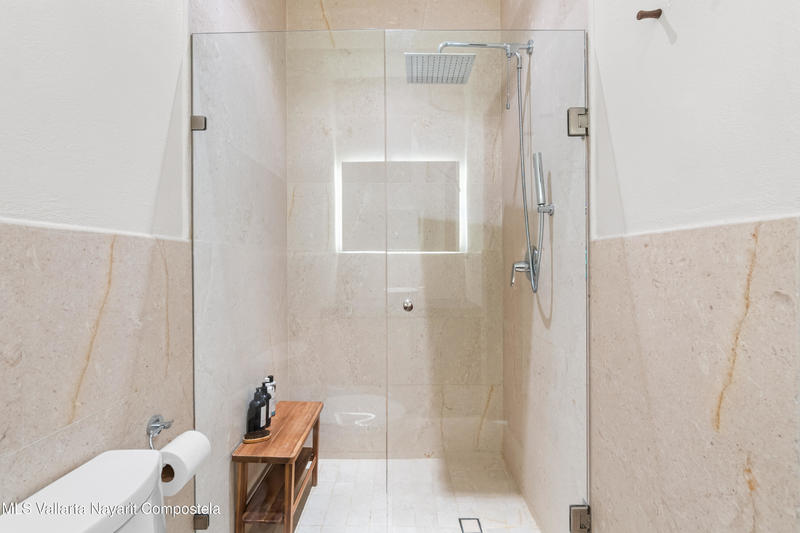 20250715010635052857000000 o