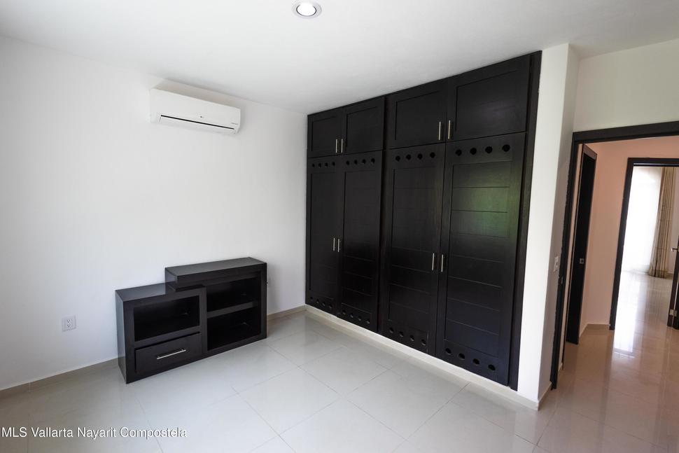 20260202233910721869000000 o