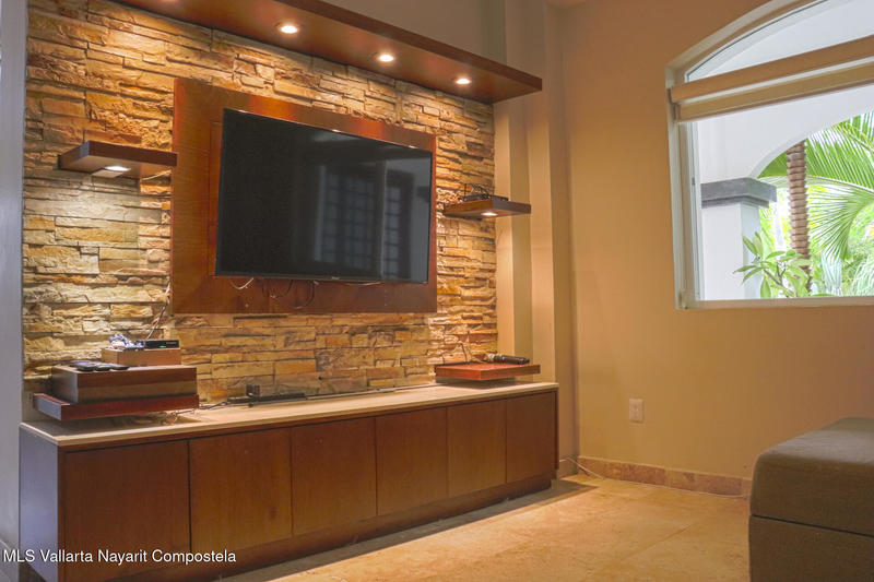 20250829192922260772000000 o