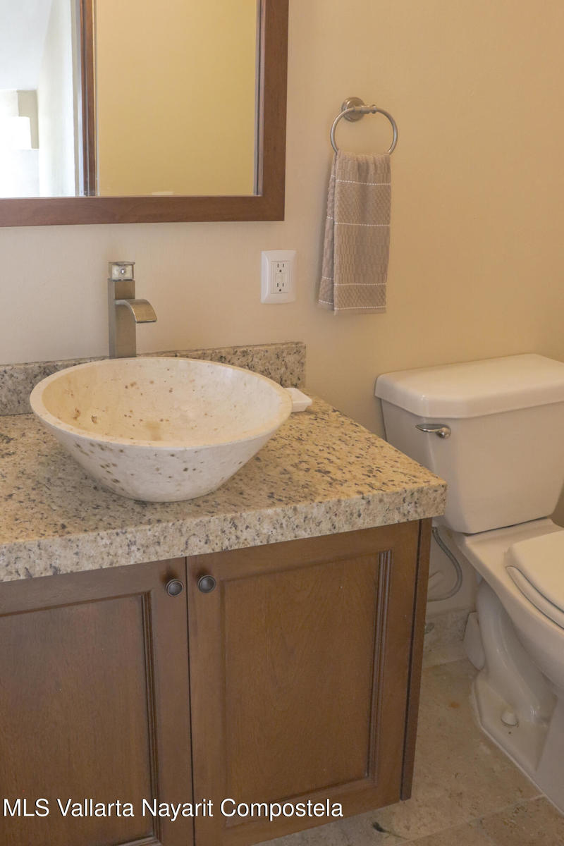 20250829193002216512000000 o