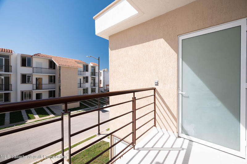 20250821030554599970000000 o