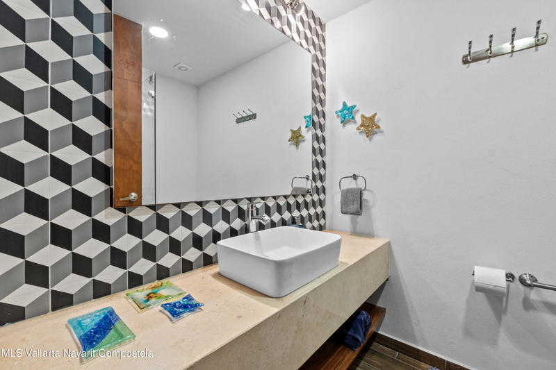 20251226173434390475000000 o