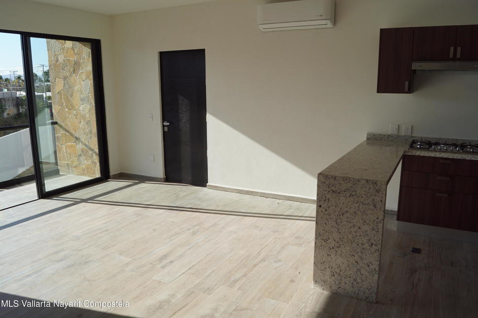 20251217182940934773000000 o