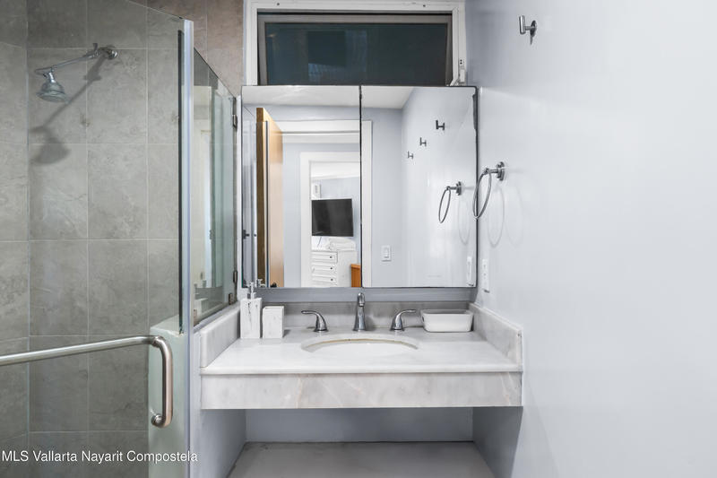 20251203171702721383000000 o