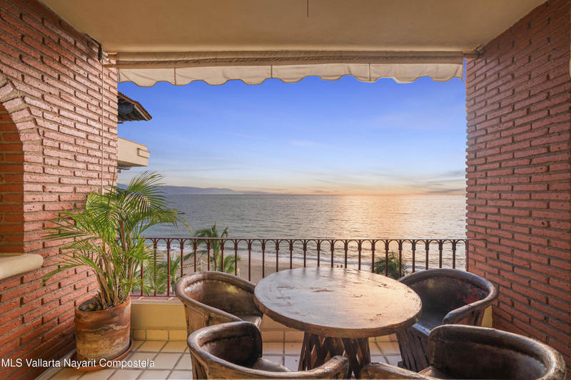 20251016220101900293000000 o