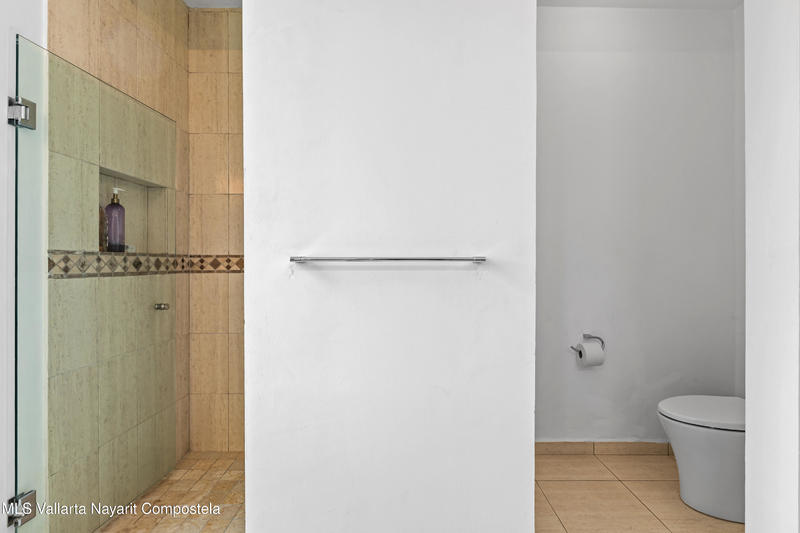 20251001192146828545000000 o