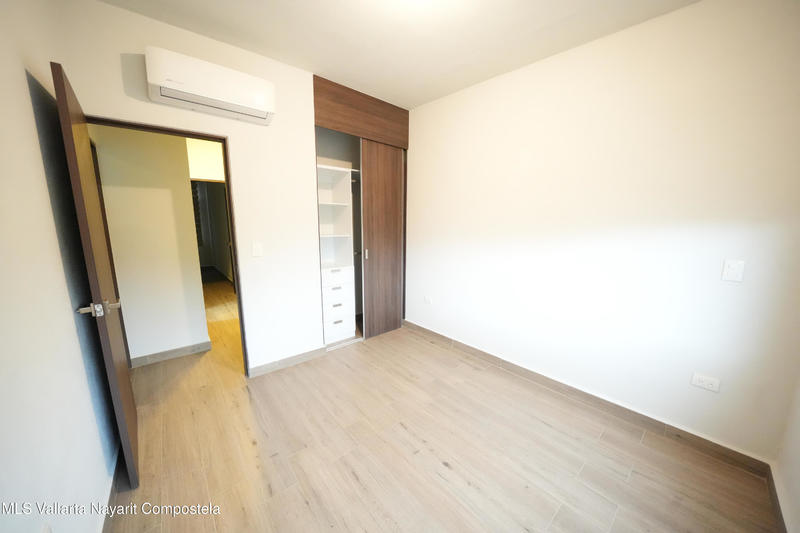 20260105232828097045000000 o