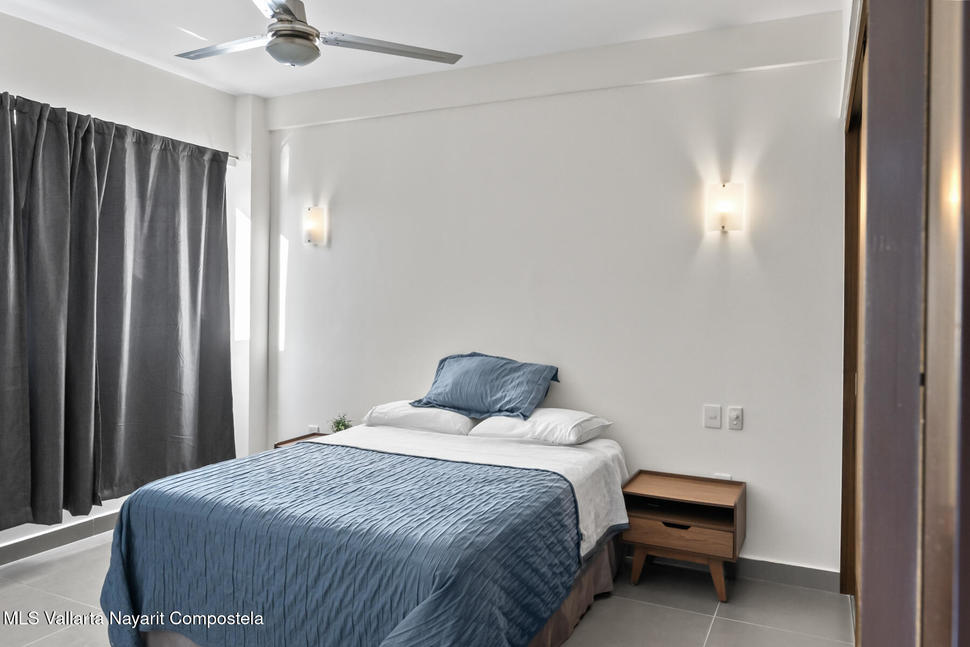 20251029213545253713000000 o