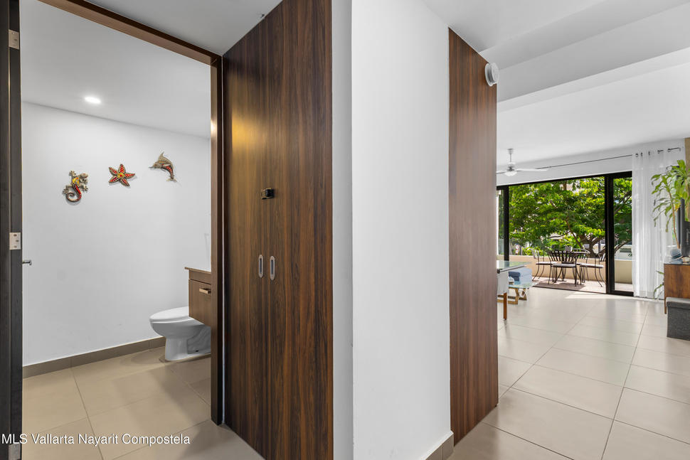 20251007054907477825000000 o