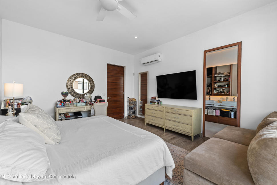 20251016150656310516000000 o