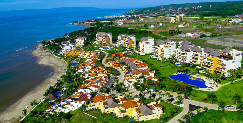 Punta Esmeralda Parota 103 103