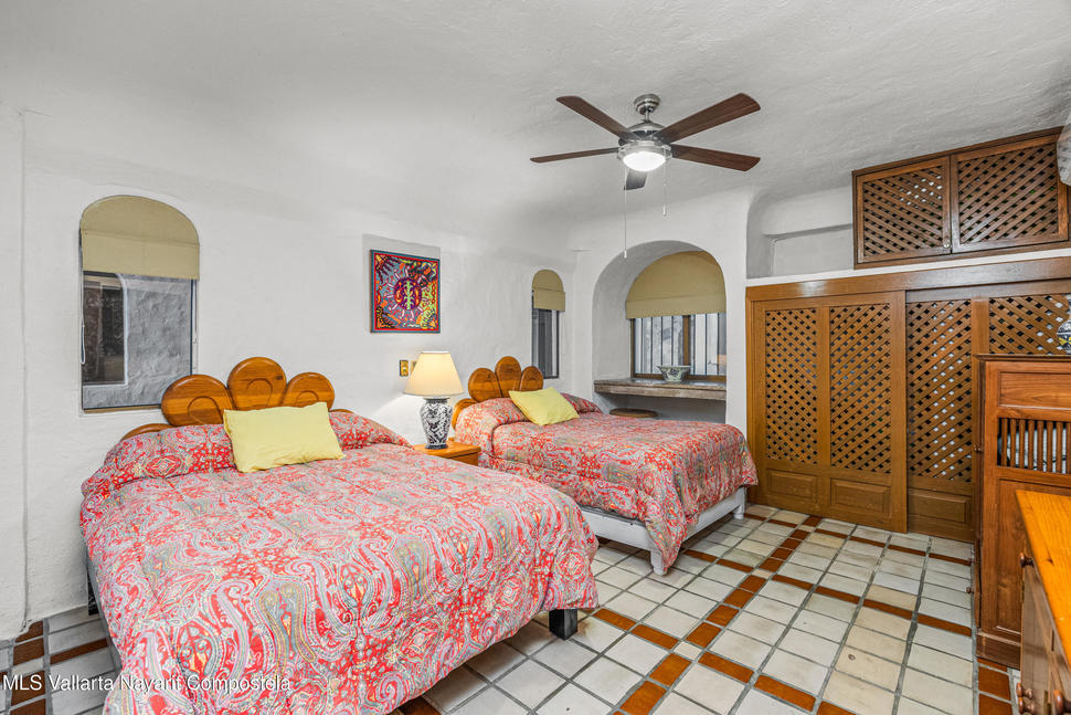 20251103203637350453000000 o