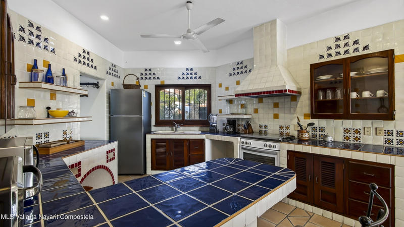 20251229172010266325000000 o