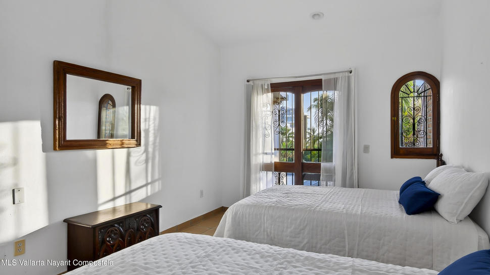 20251229173259850335000000 o