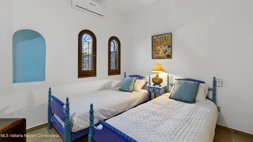 20251229173439245851000000 o