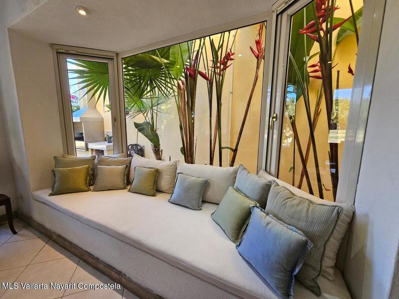 20251001173442979971000000 o