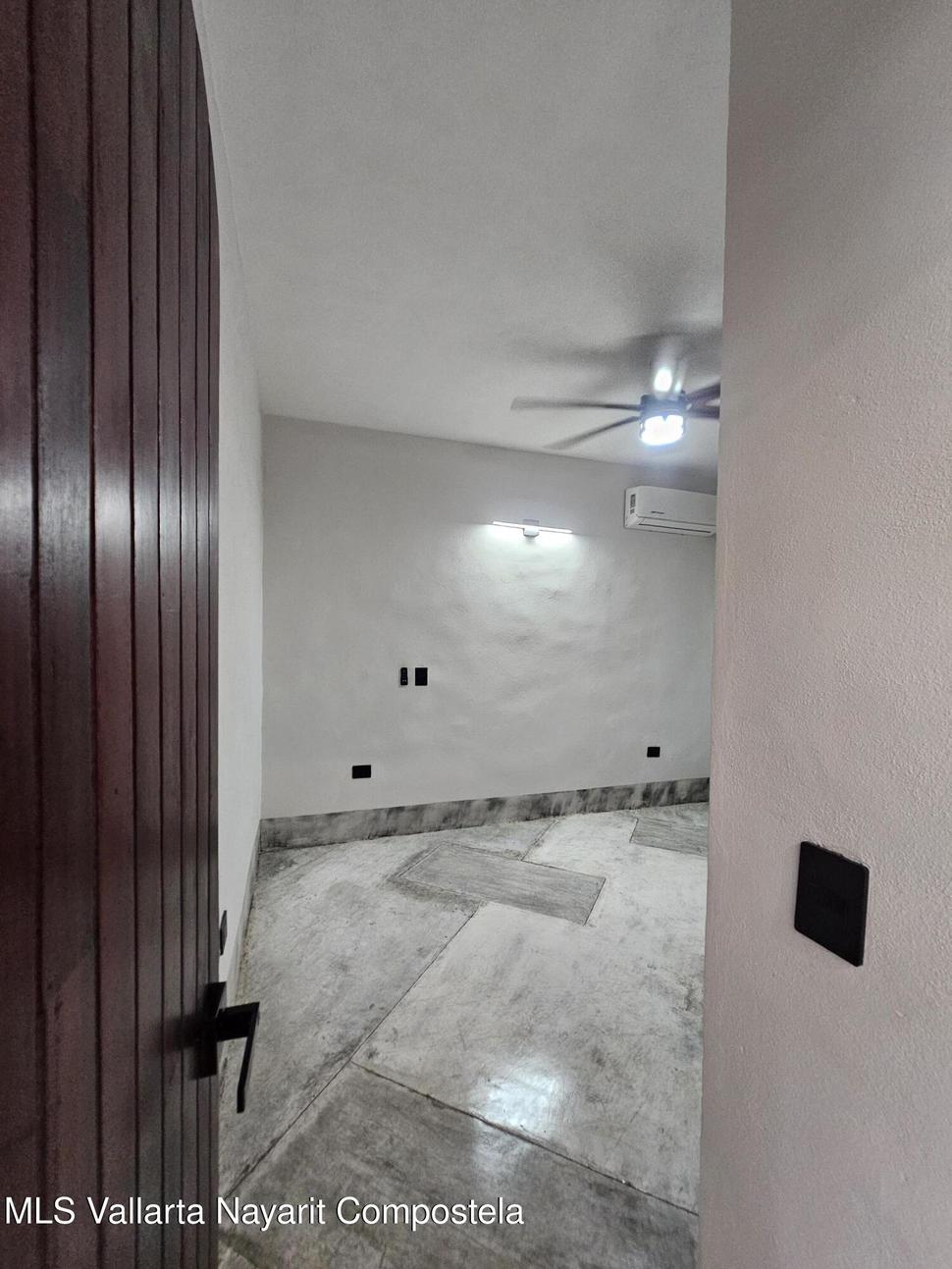 20251227231254422516000000 o